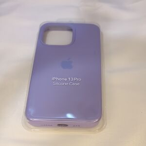 Apple iPhone 13 Pro Silicone Case - Lavender